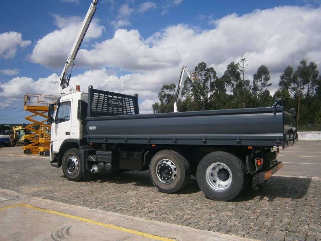 Camião basculante VOLVO FM9 300 - Photo 5