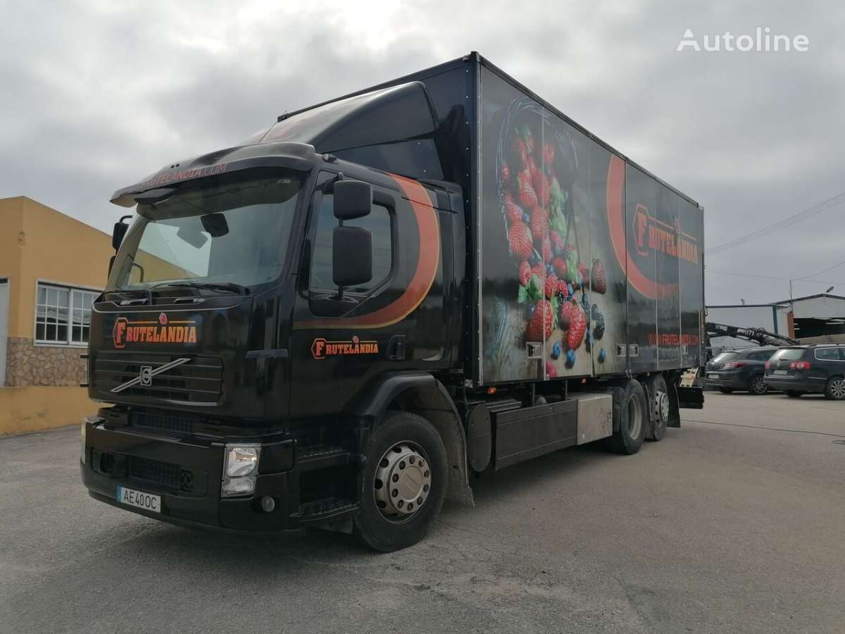 Camiao isotermico VOLVO FE320