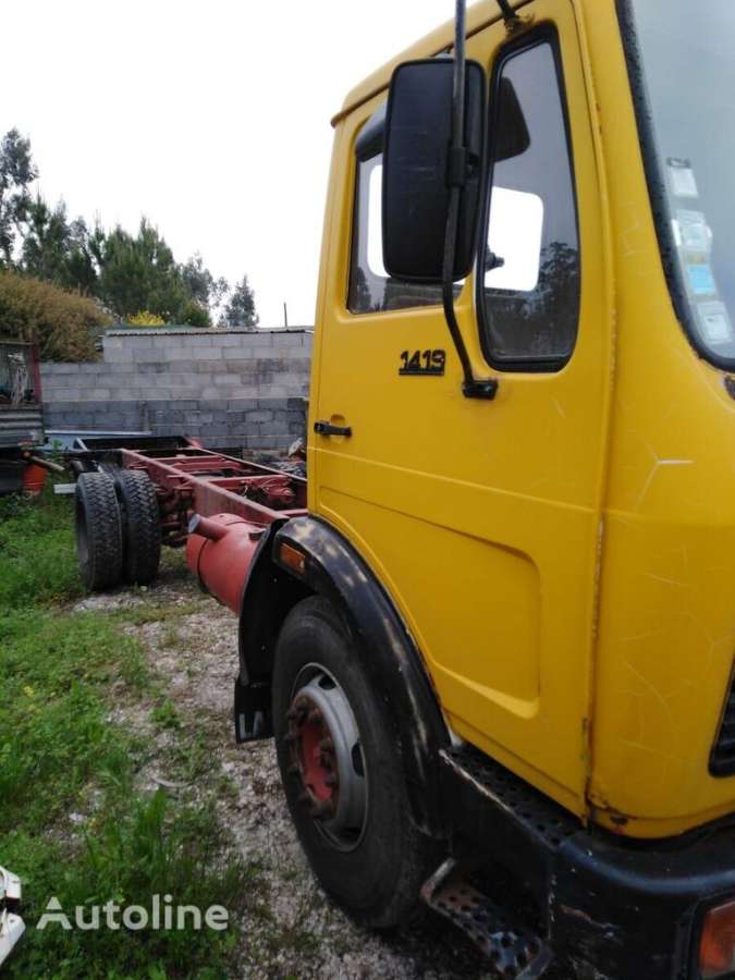Camião chassi MERCEDES-BENZ 1419 - Photo 2