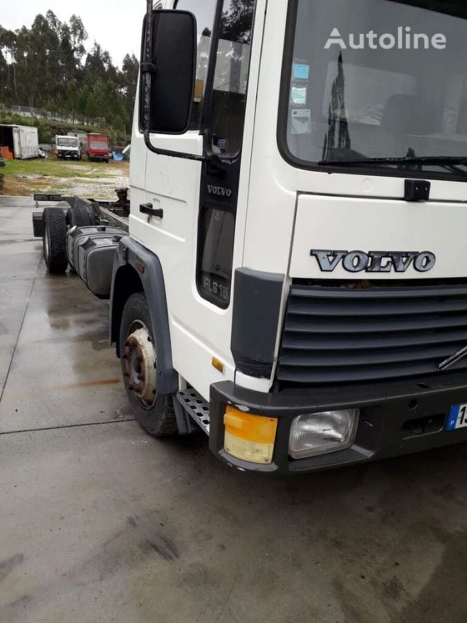 Camião chassi VOLVO FL6 10 - Photo 3