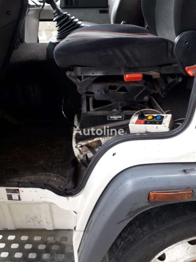 Camião chassi VOLVO FL6 10 - Photo 5