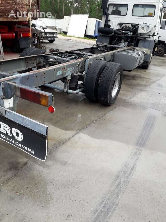 Camião chassi VOLVO FL6 10 - Photo 6